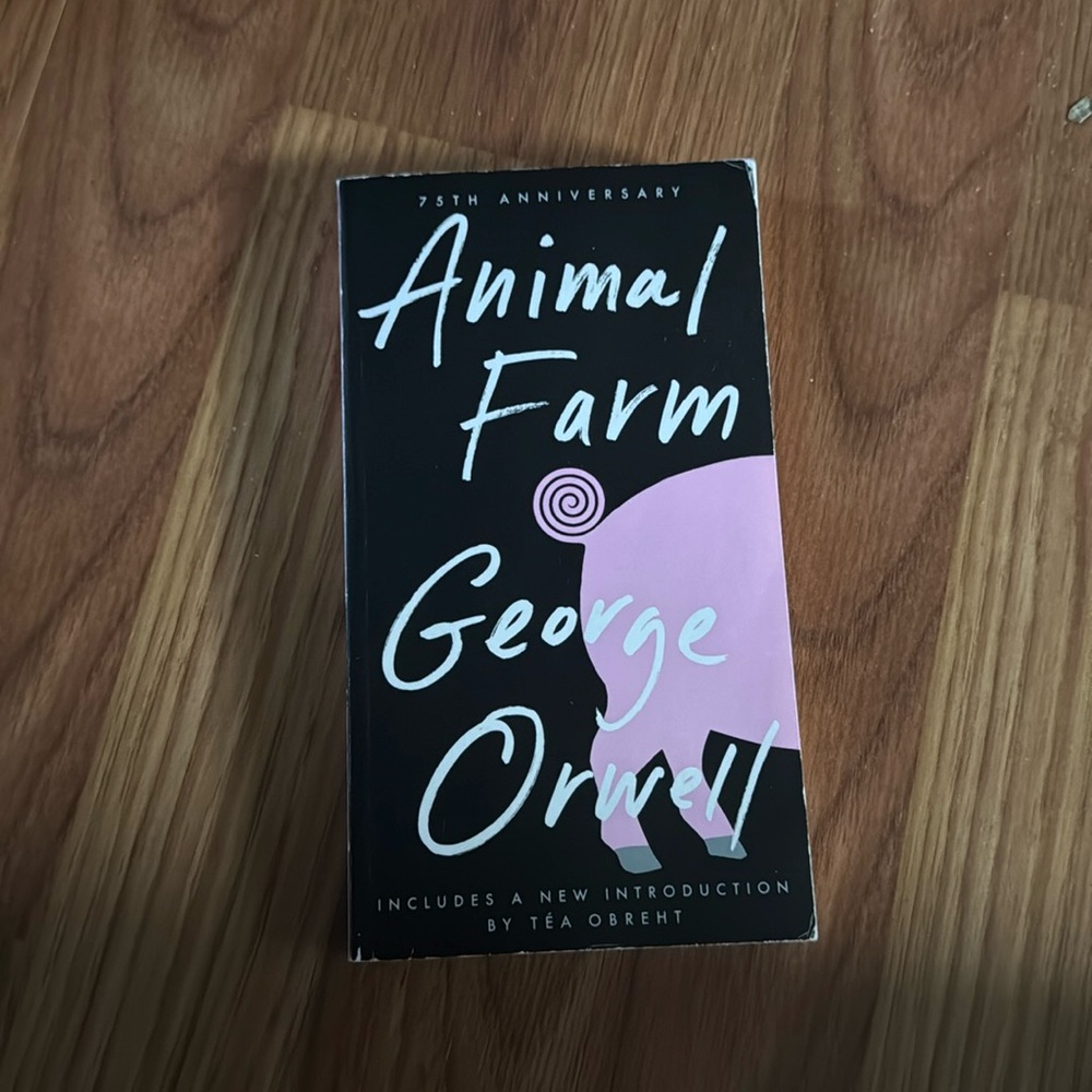 Animal farm George Orwell ISBN-10	‎9780451526342